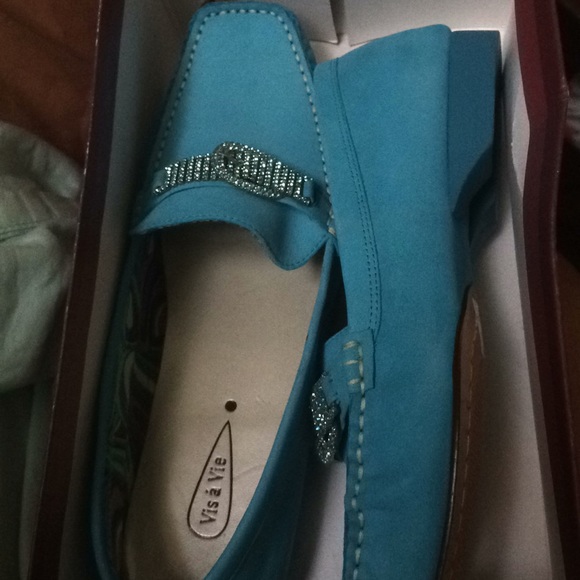 Turquoise loafers - Picture 1 of 3